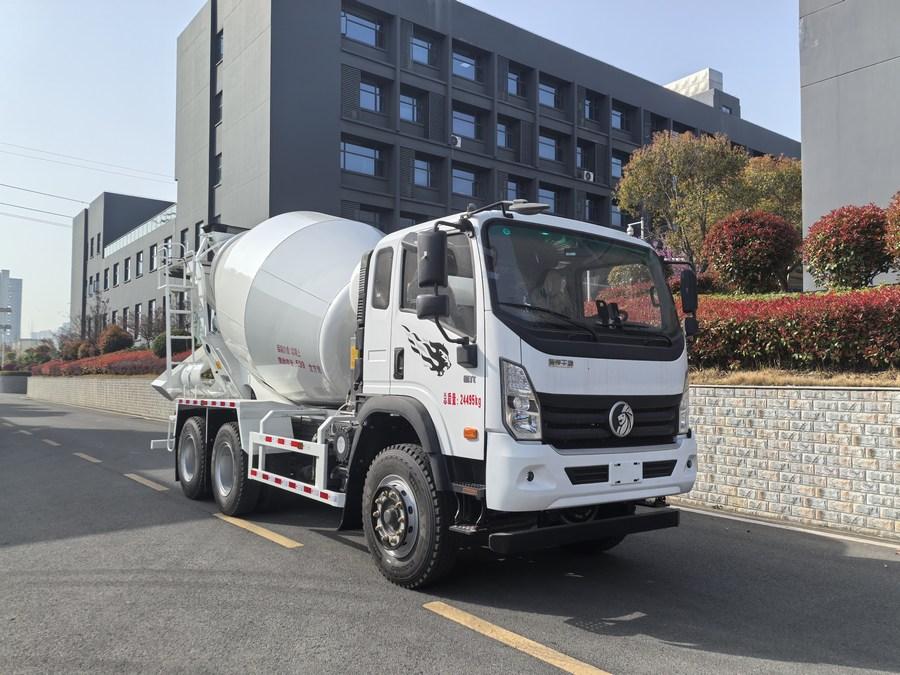 混凝土搅拌运输车