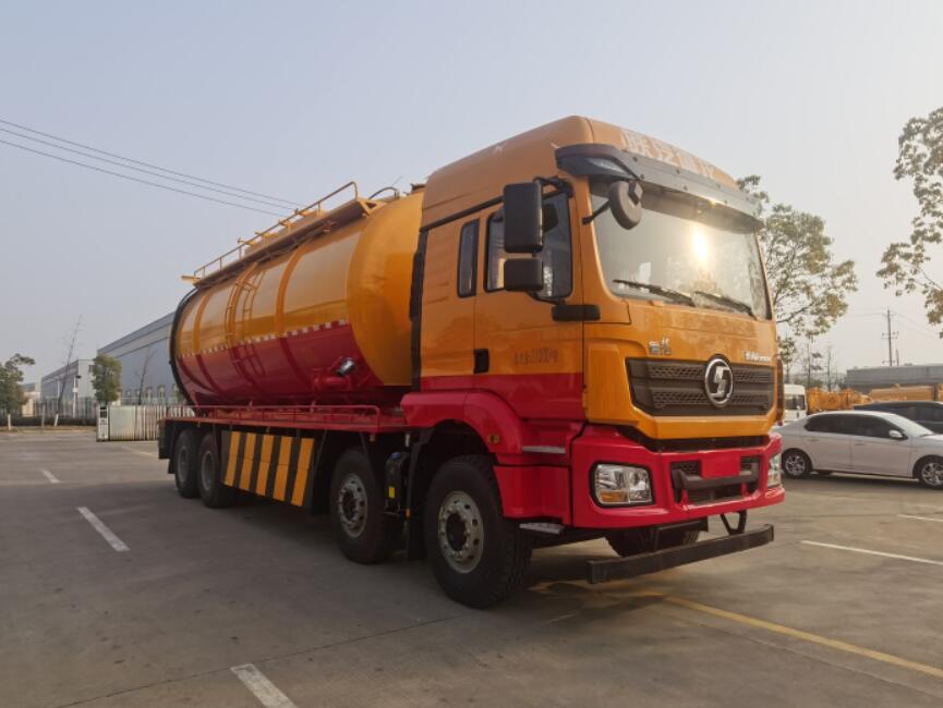 清洗吸污车