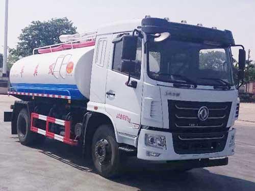 吸粪车
