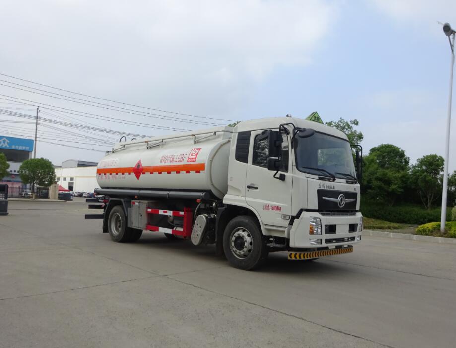 加油车