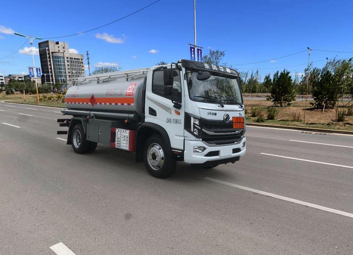运油车